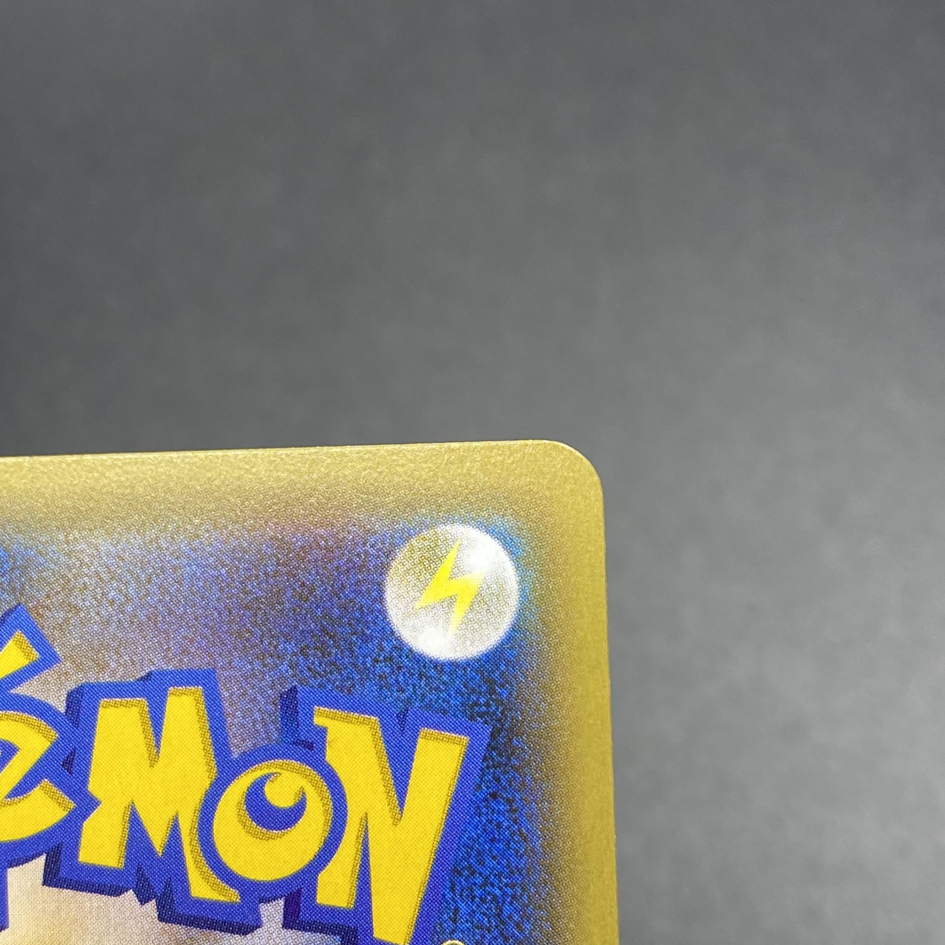 ポンチョを着たピカチュウ PROMO 230/XY-P