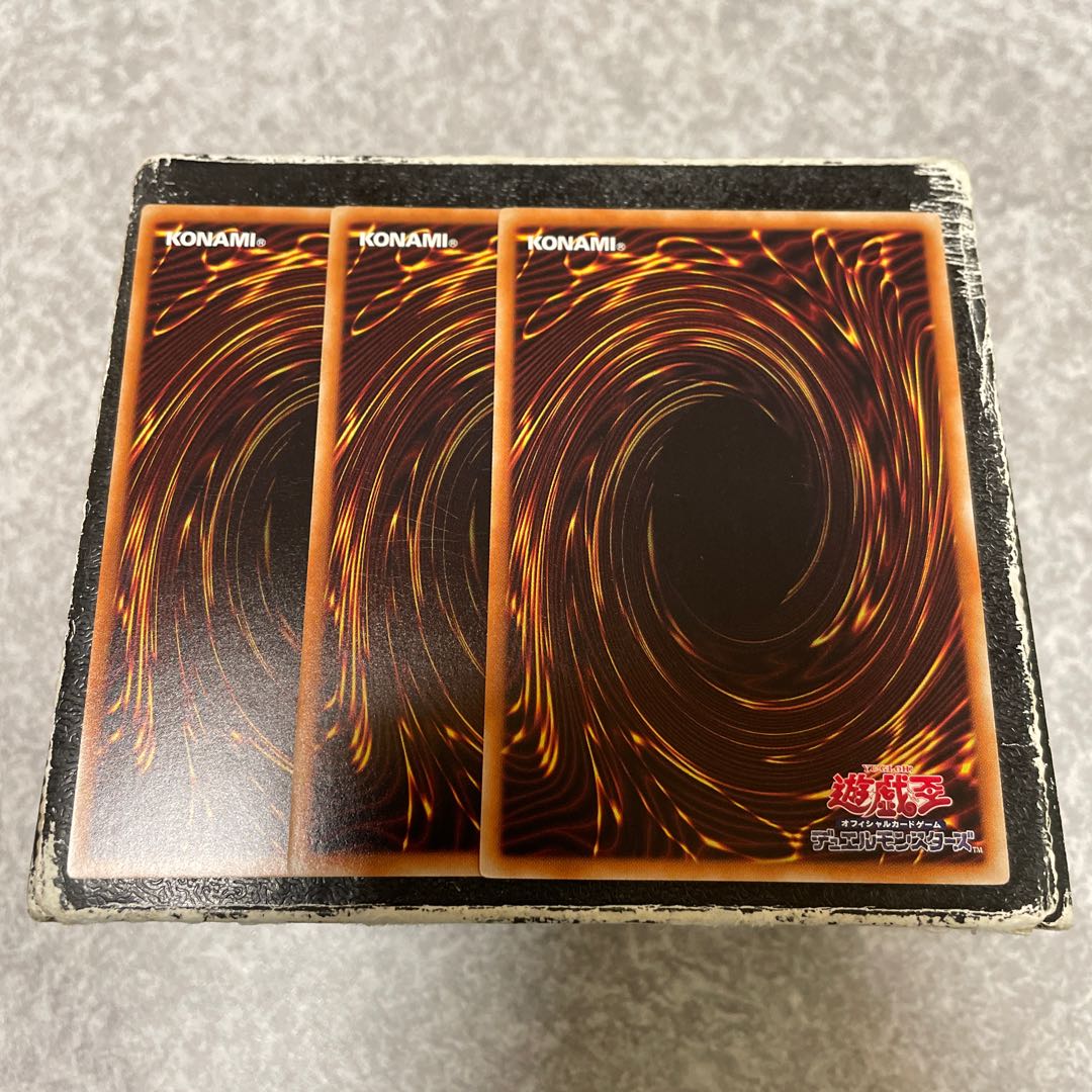 Red-Eyes Fang with Chain Rare 3 pieces