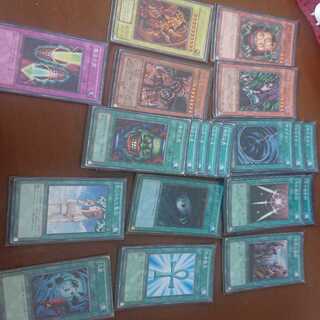 Set of 20 Yu-Gi-Oh! cards
