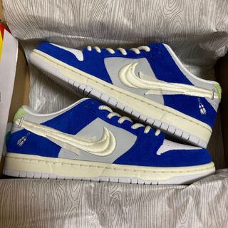 フライ ストリートウェア × ナイキ SB ダンク ロー "ゲームロイヤル" ゲームロイヤル/ホワイト 26cm