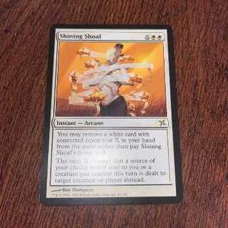MTG  輝く群れ　2枚　3130   3131 2枚
