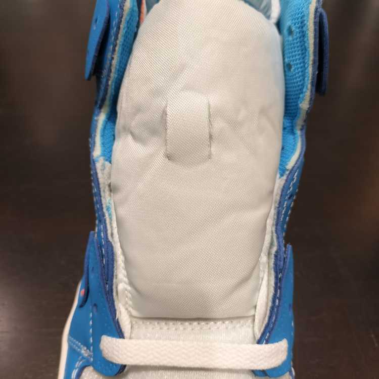 オフホワイト×ナイキ エアジョーダン1 ハイ UNC "ダークパウダーブルー" ホワイト/ダークパウダーブルー/コーン 26cm