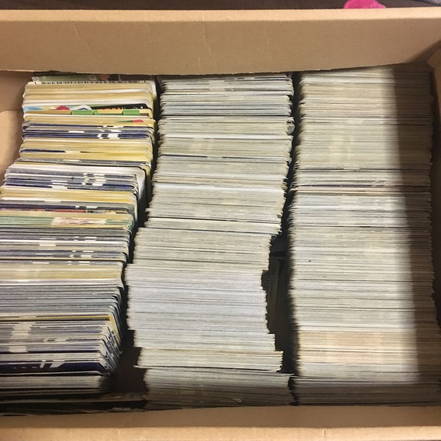 大量ポケモンカード