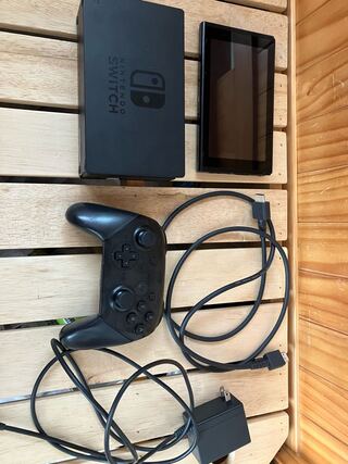 Switch 本体　ニンテンドースイッチ