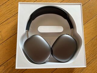 AirPods Max グレー