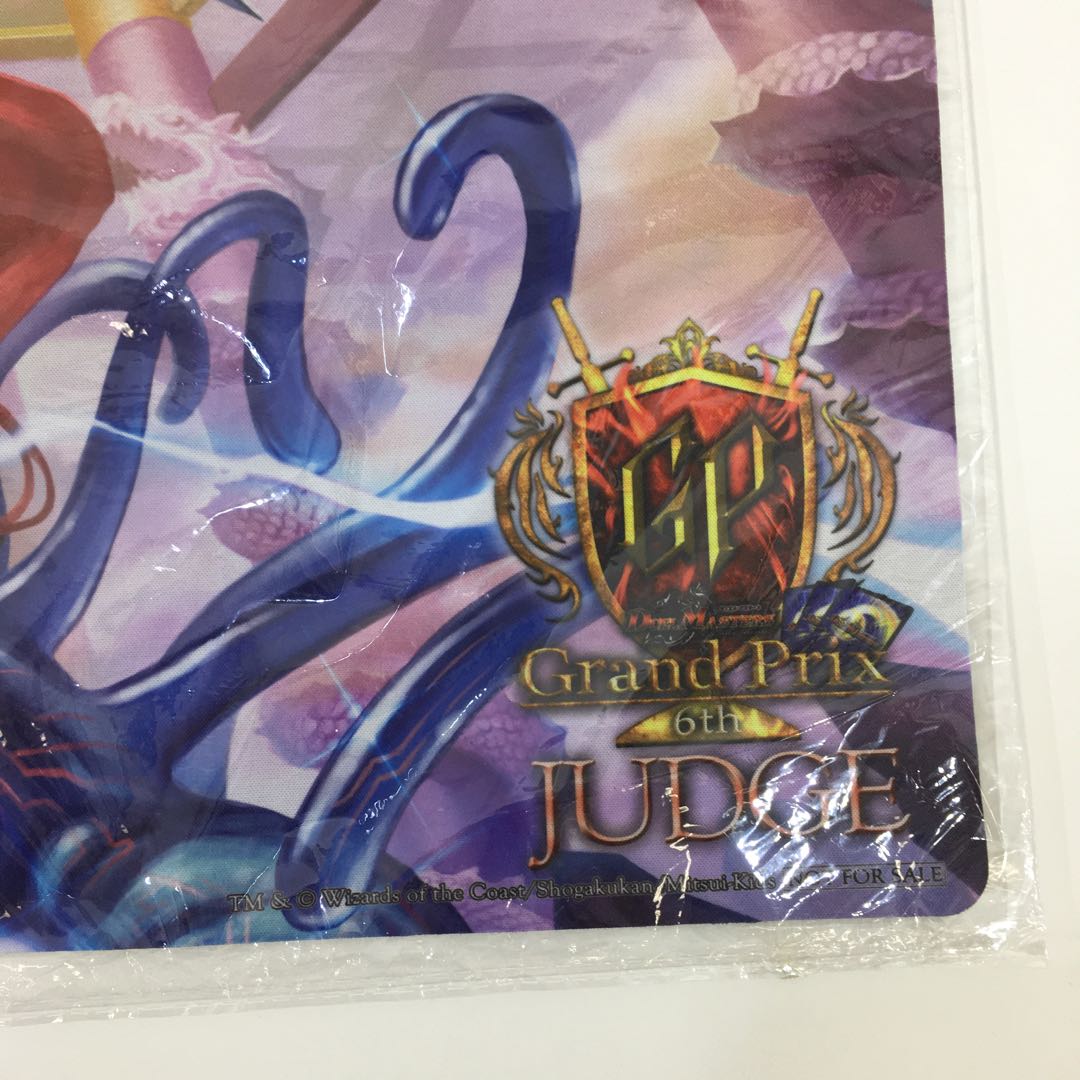 メメント守神宮　GP6th JUDGE プレイマット　075-0332m