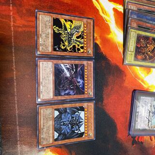 オシリスの天空竜、オベリスクの巨神兵、ラーの翼神竜