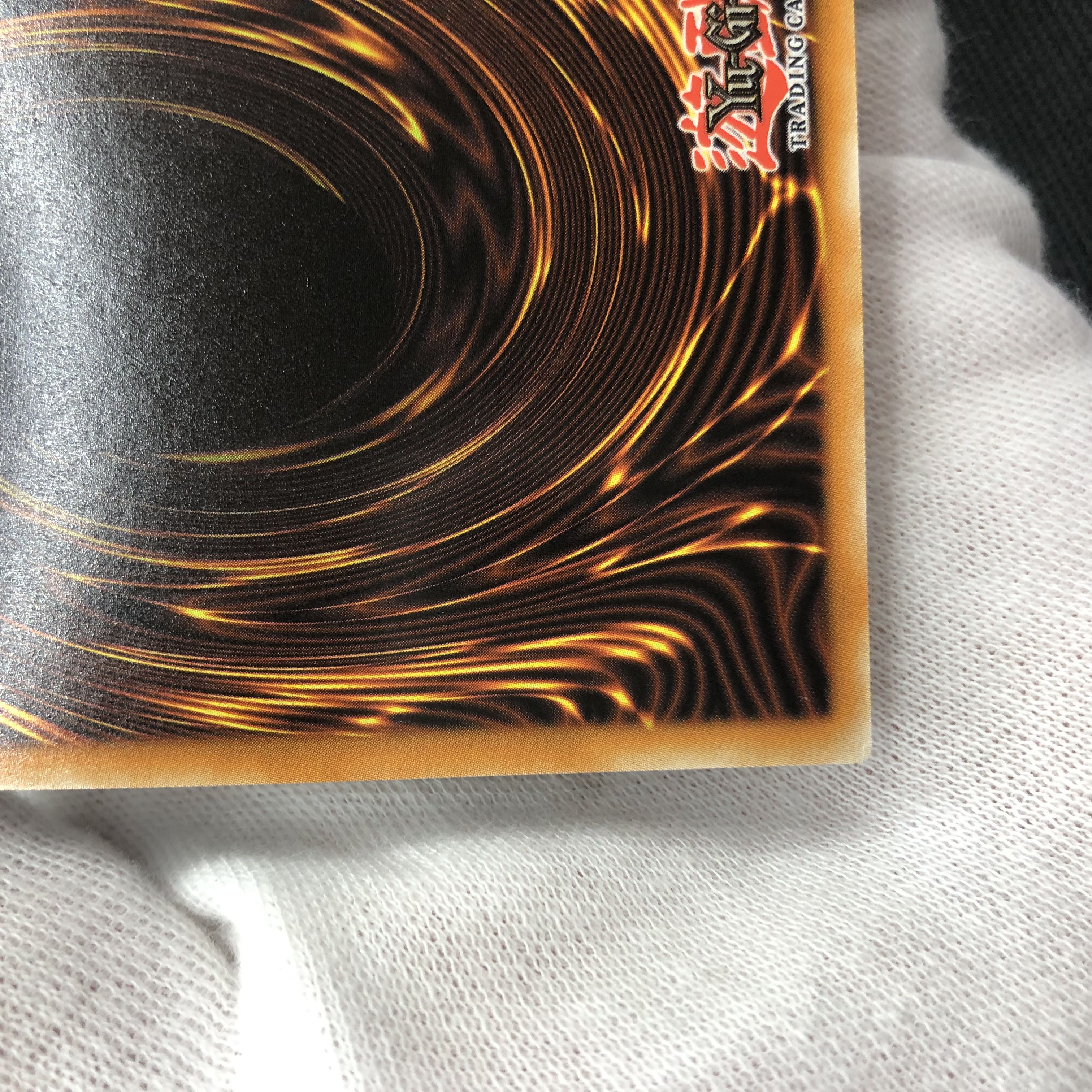 遊戯王　英語版　未界域のネッシー　25thシークレットレア　BLMR-EN059