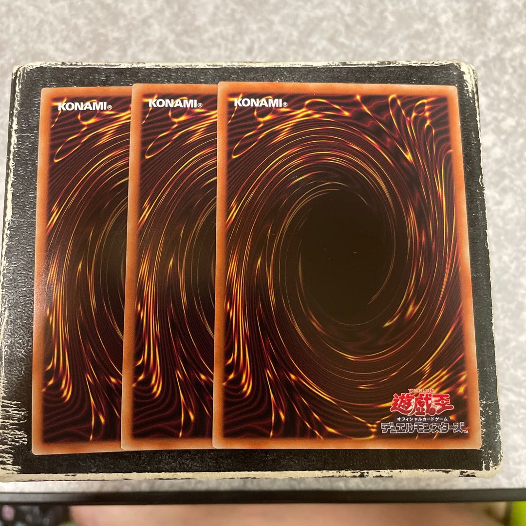 Gigantic "Champion" Sargus 1 UR, 2 UL