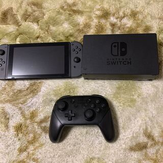 ニンテンドースイッチ グレー 恐らく箱も付きます