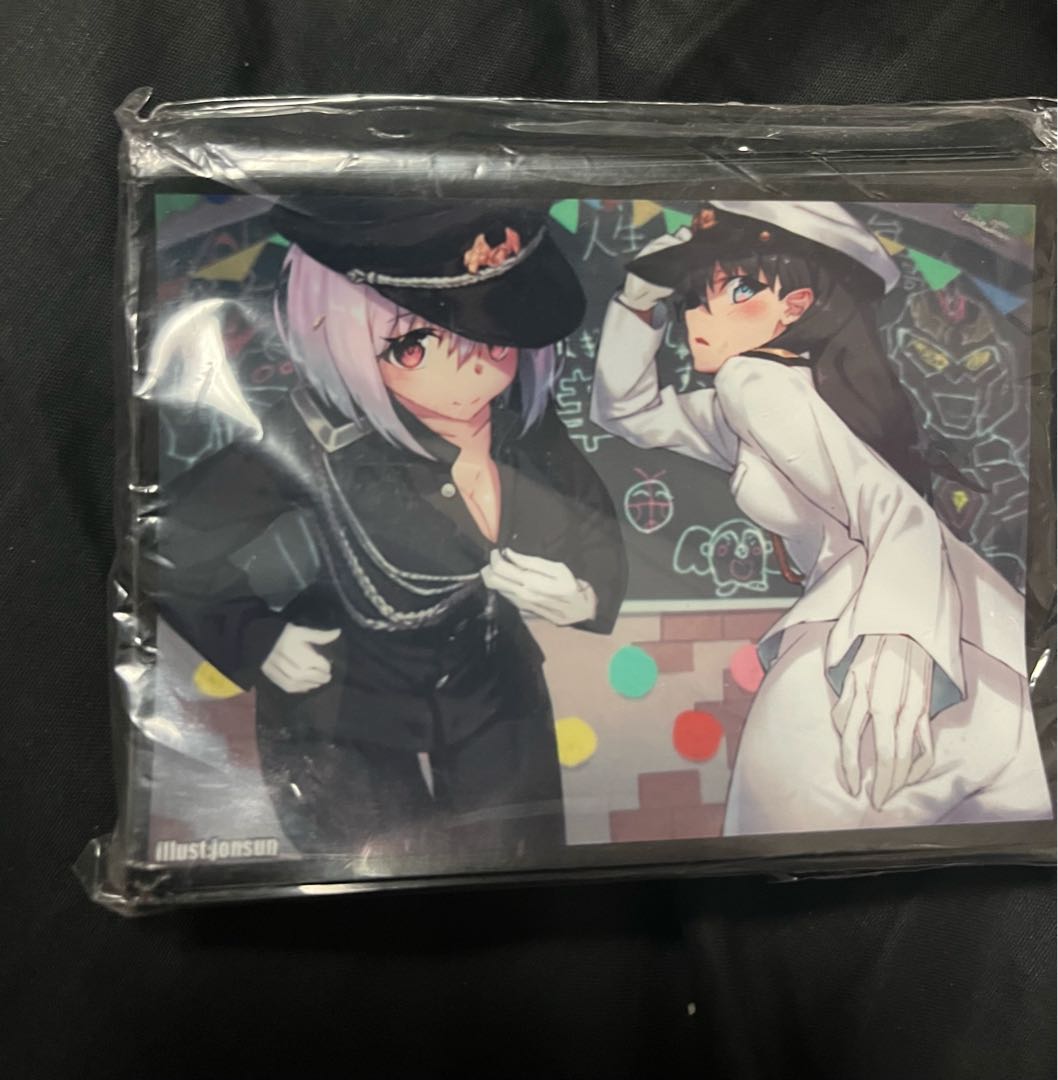 グリッドマン　スリーブ　アカネ　六花　