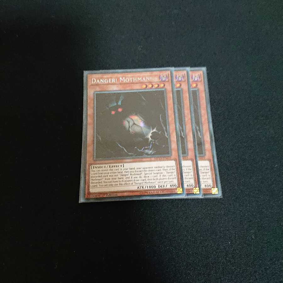 Danger Mothman! 未海域のモスマン 米シク