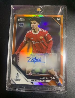 TOPPS Zidane Iqbal autograph card Manchester United