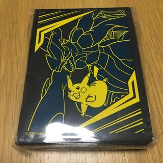 ピカチュウ&ゼクロム スリーブ 新品未開封 海外