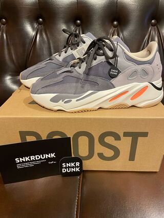 Rare color new unused adidas Yeezy boost 700 Magnet yeezy boost magnet 26.5cm