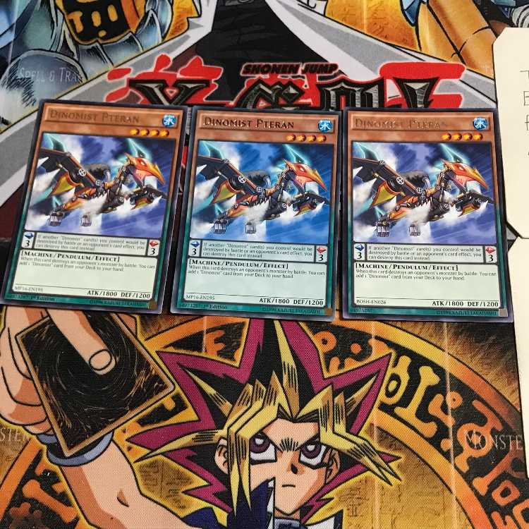 English Dinomist Pteran MP16 1 rare set of 3 tera