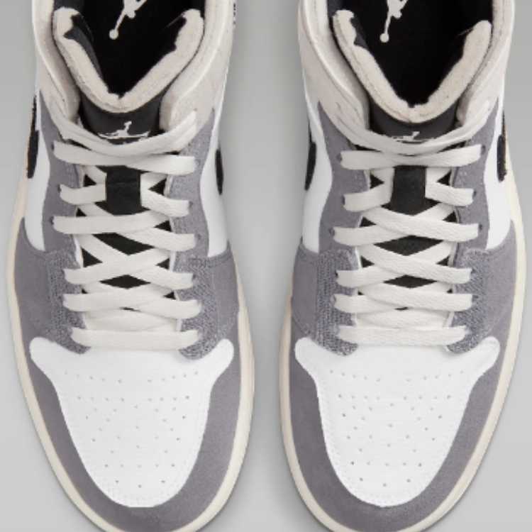 エア ジョーダン 1 MID SE クラフト 25cm