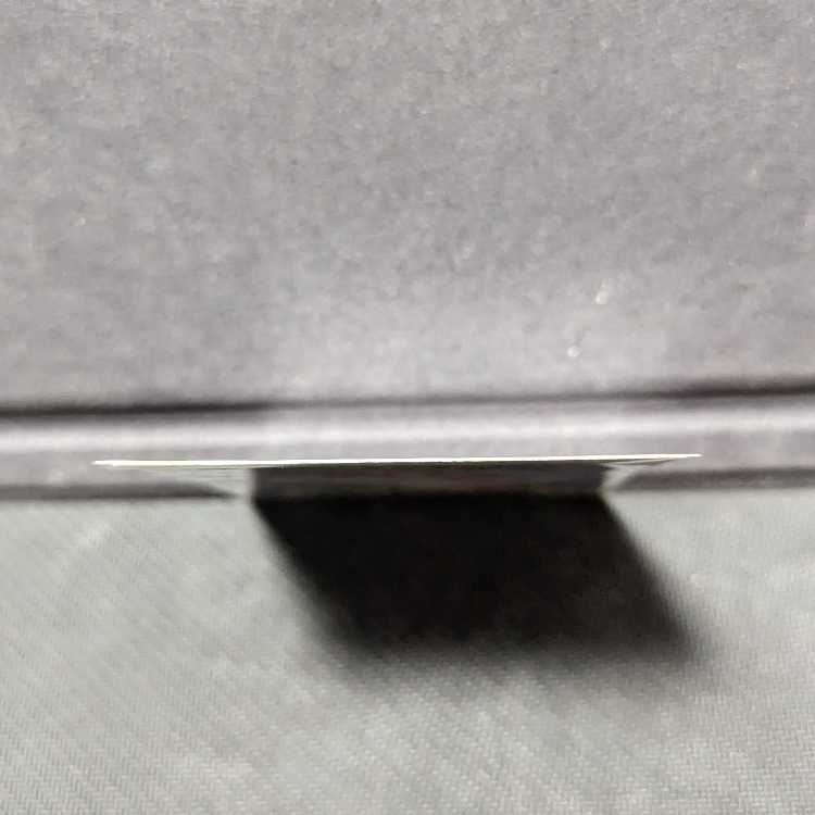 Pocketka Eiscueex SAR SV3