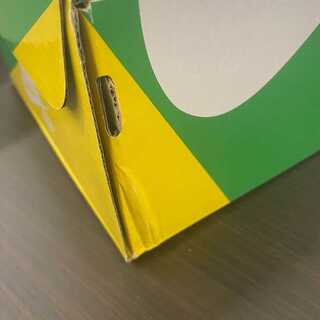 For confirmation of scratches on the BOX purchased by Anne 26cm