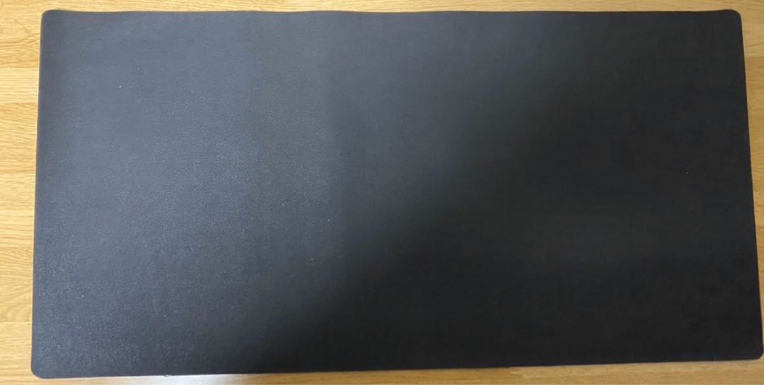 遊戯王　プレイマット　千年ピース 1枚