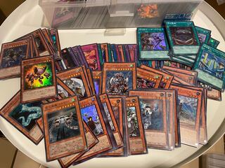 遊戯王　スーパーレア以上　約3,000枚まとめ売り