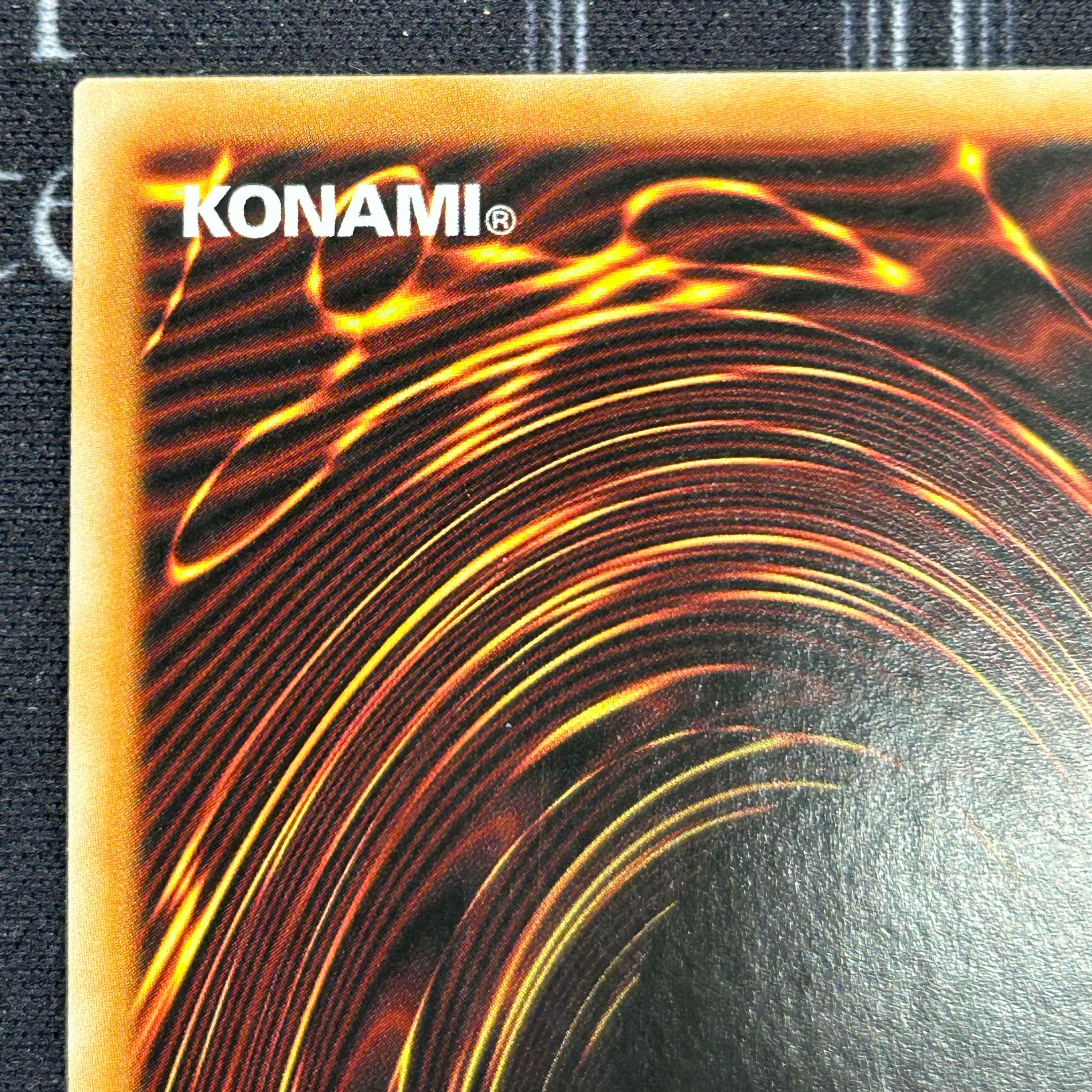 YU-GI-OH TCG Maxx "C" Gold Rare 1st PGL3-EN042 [37-1022-04M5].