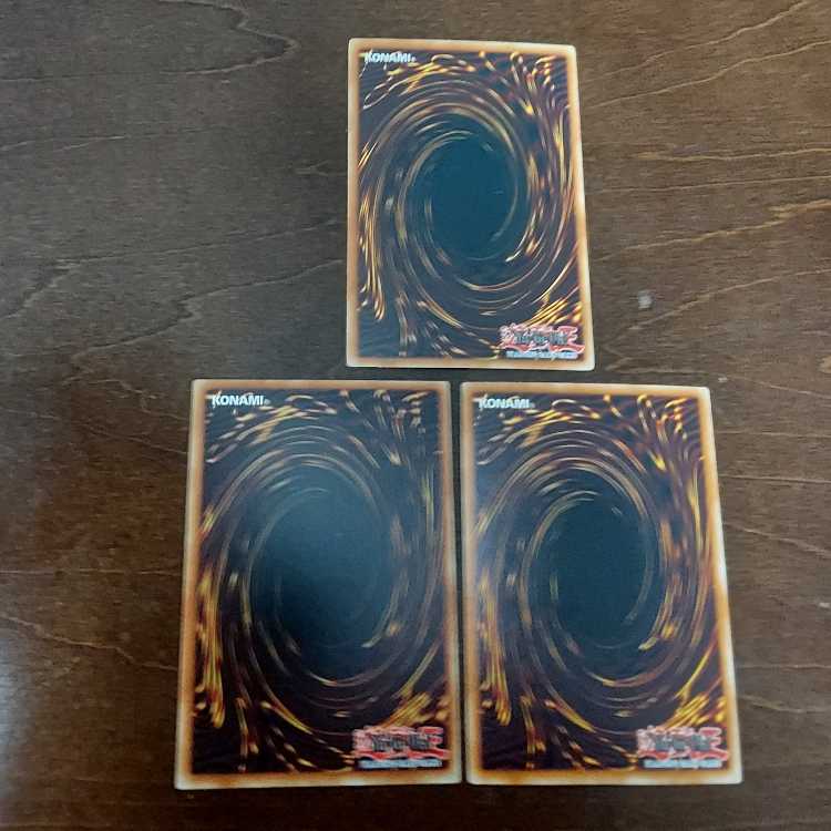 遊戯王 青眼の究極竜、カオス・ソルジャー、究極竜騎士 英語版 遊戯王 青眼の究極竜、カオス・ソルジャー、究極竜騎士 英語版