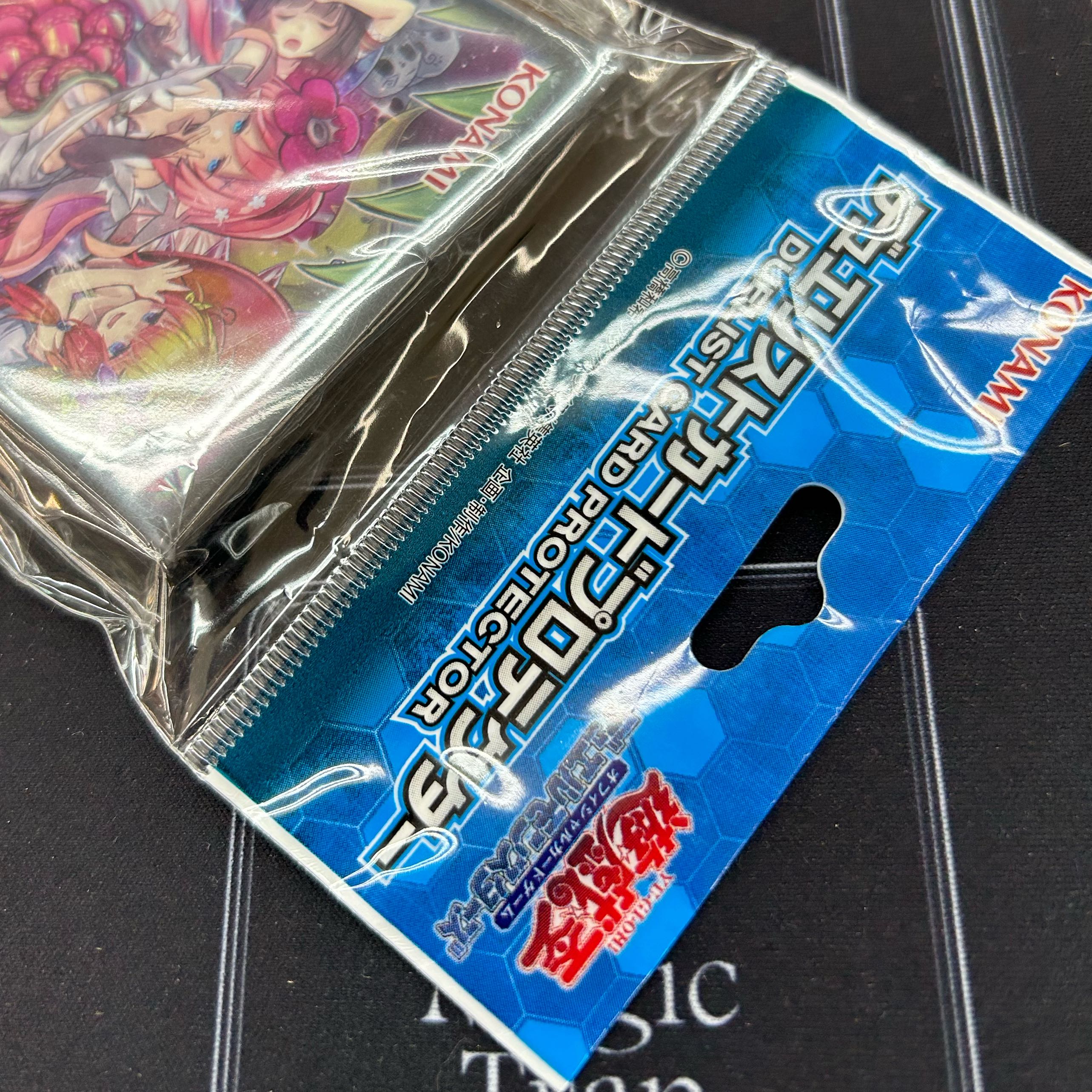 Unopened] Yu-Gi-Oh OCG Official Sleeve Traptrix Rafflesia Due Squirrel Tokard Pro Tekter Set of Two [37-1027-04M5].