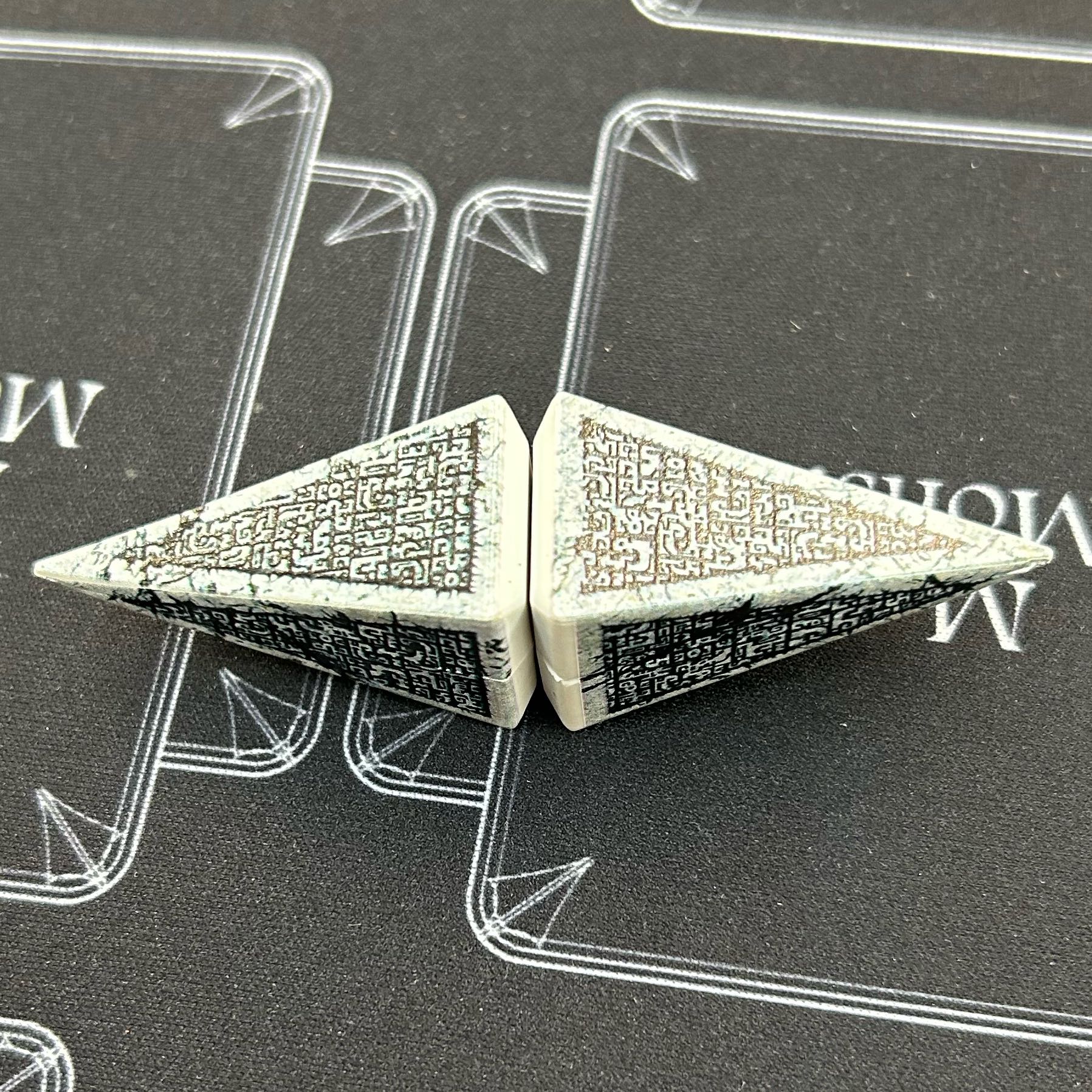 MTG ゲートウォッチの誓い プレゼントキャンペーン当選品 面晶体USBメモリ【37-1027-10M5】