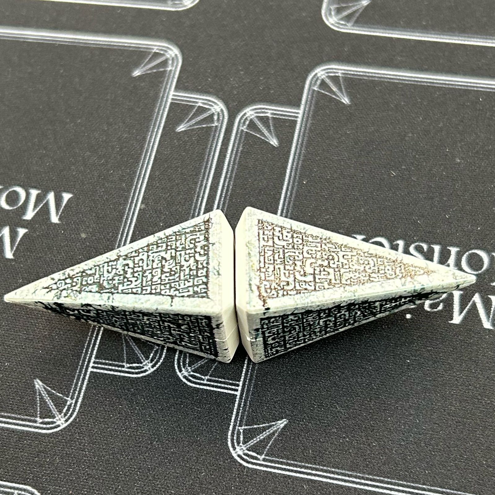 MTG ゲートウォッチの誓い プレゼントキャンペーン当選品 面晶体USBメモリ【37-1027-10M5】