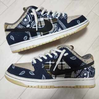 Travis Scott x Nike SB Dunk Low Black/Parachute Beige 27cm