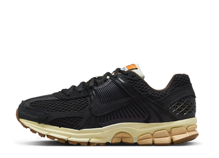 Nike Women's Zoom Vomero 5 "Running Rabbit" Black/Sesame 27cm