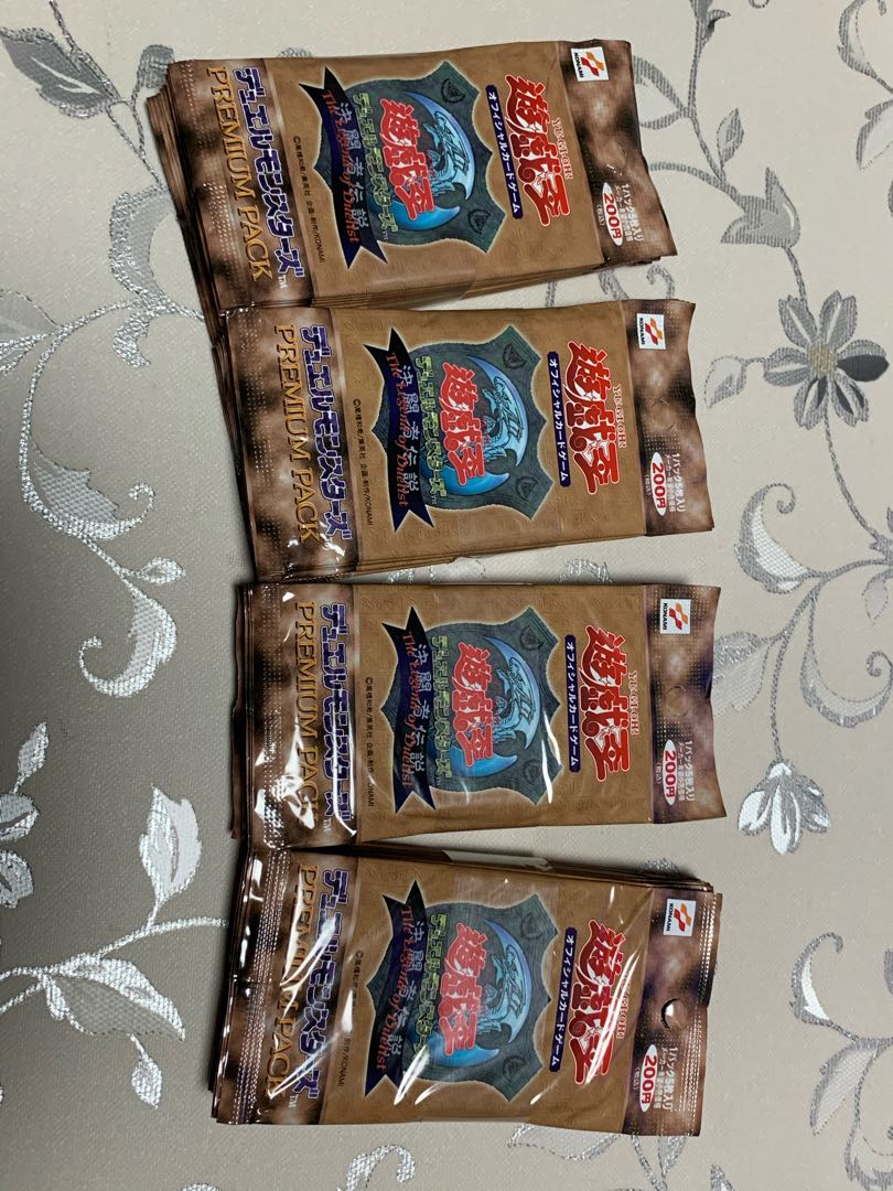 Yu-Gi-Oh Premium Pack 1 ・10 packs