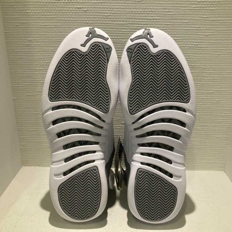 ナイキ エアジョーダン 12 レトロ "ステルス" ステルス/ホワイトクール グレー 28.5cm