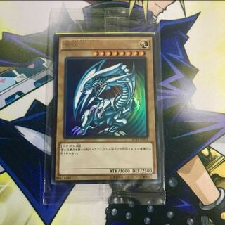Yu-Gi-Oh Snubbull Eyes Blue-Eyes White Dragon Limited edition of 300 unopened copies, extremely rare 30枚