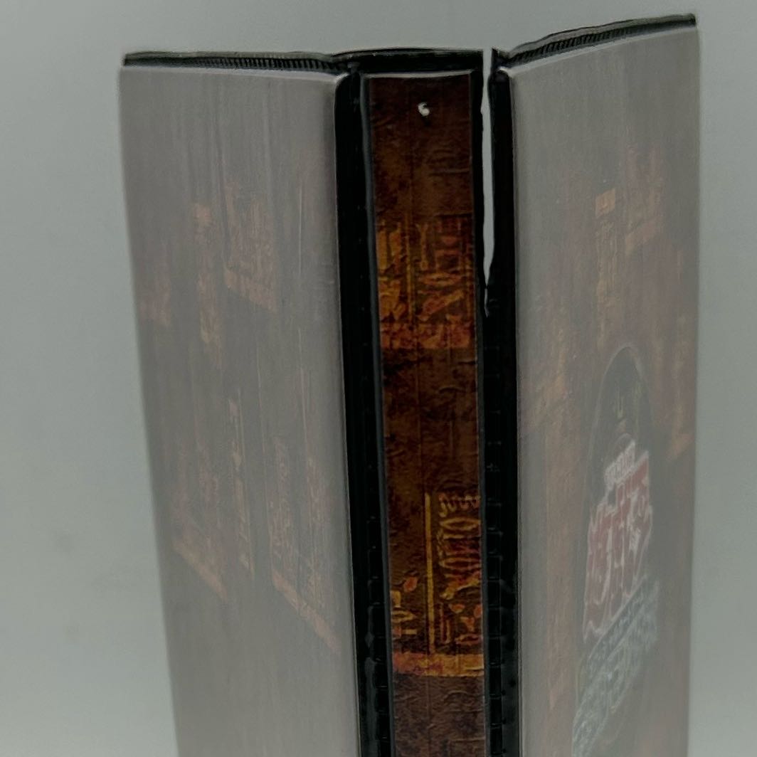 〔イタミ有〕デュエリストカードハンディーファイル【37-1104-02M5】