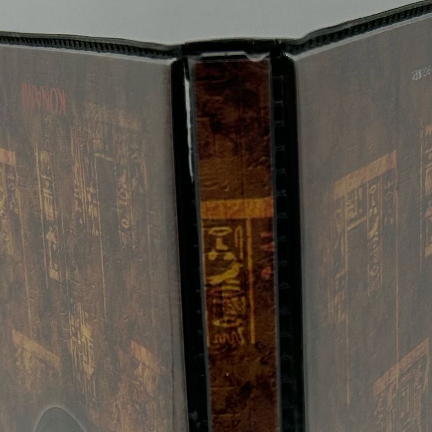 〔イタミ有〕デュエリストカードハンディーファイル【37-1104-02M5】