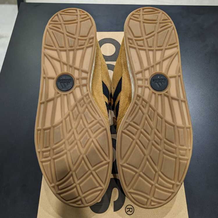 Atmos x adidas Originals Adimatic OG "Shoebox" Mesa/Core Black-Cream HoWight 28cm