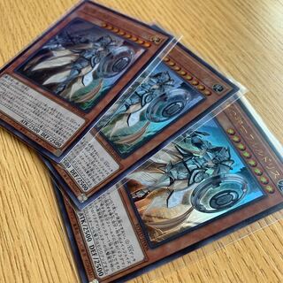 教導の騎士フルルドリス UR3枚