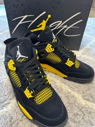 ナイキ エアジョーダン4 レトロ "サンダー/ブラック"(2023) 28cm