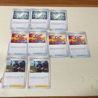 Supports, Goods, Trainers Sold in bulk