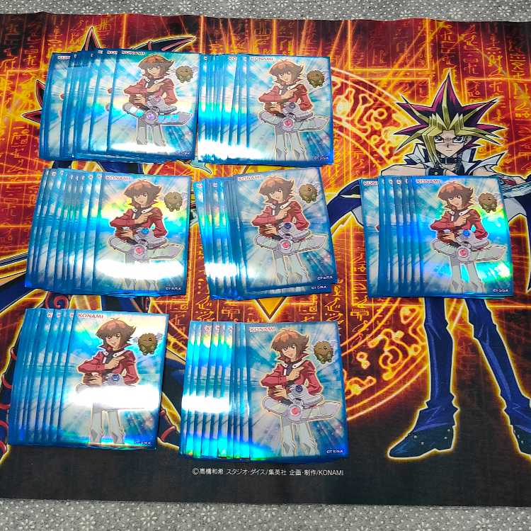 Yuuki Judai, 70 opened sleeves.