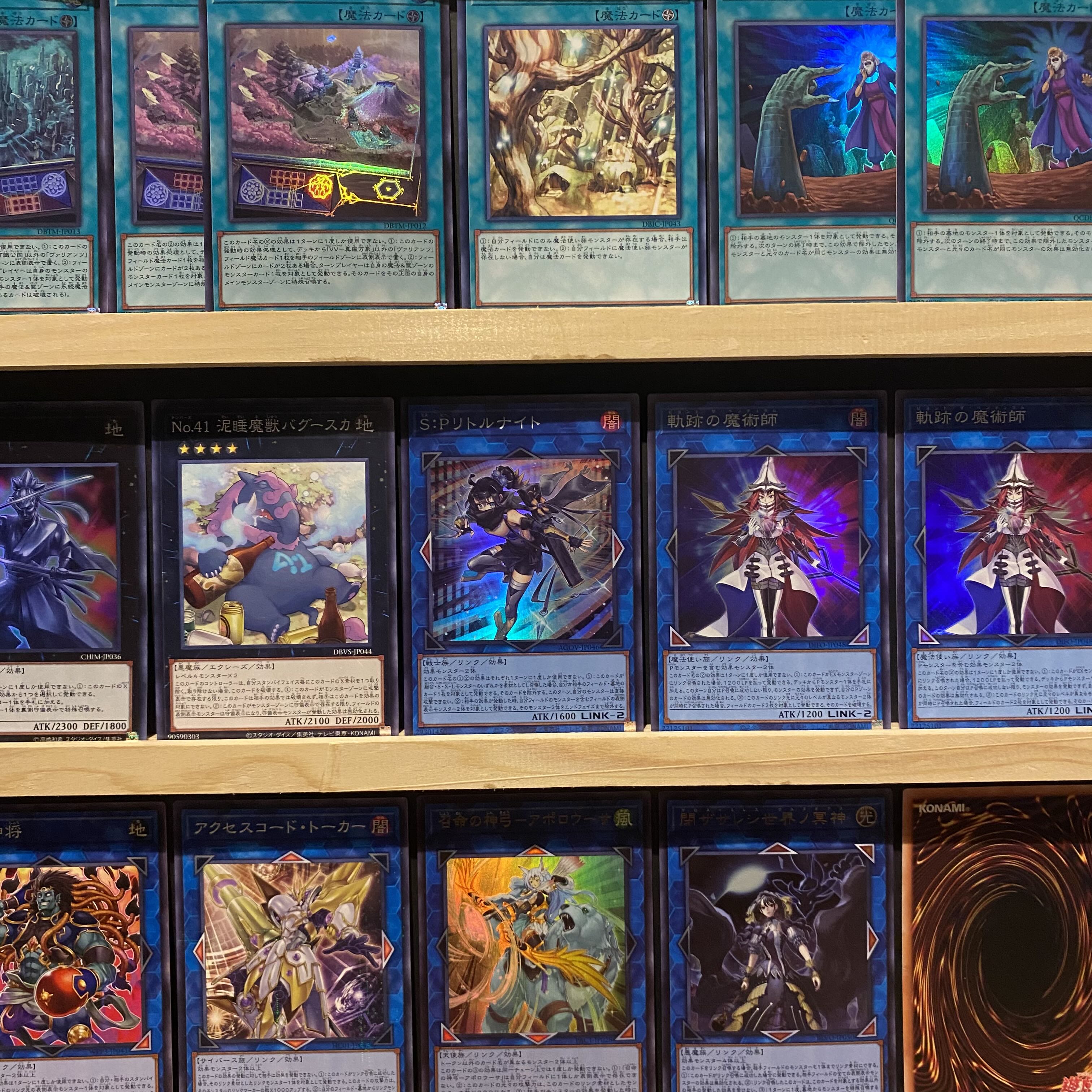 Ships immediately! For Competition [Valiantz] Deck Yu-Gi-Oh Valiantz Priestess-Toun Psychic Heavy Warrior Waka U-4 Fossil Dinah Pakikefalo Called by the Grave Underworld Goddess of the Closed World S:P Little Knight Rutenkunsho Gallant Granite