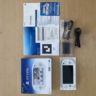 【美品・付属品完備】PSVITA プレイステーションヴィータ 本体　白　ホワイト