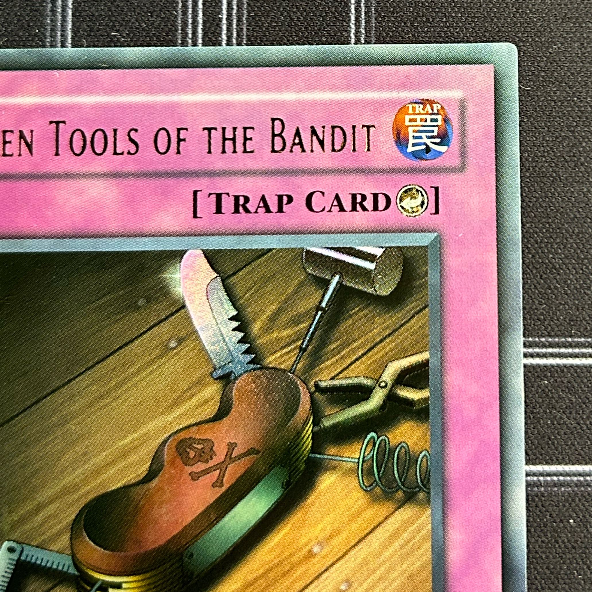 Yu-Gi-Oh TCG Seven Tools of the Bandit Ultra Rare MRD-129 1st [37-0121-06M6].