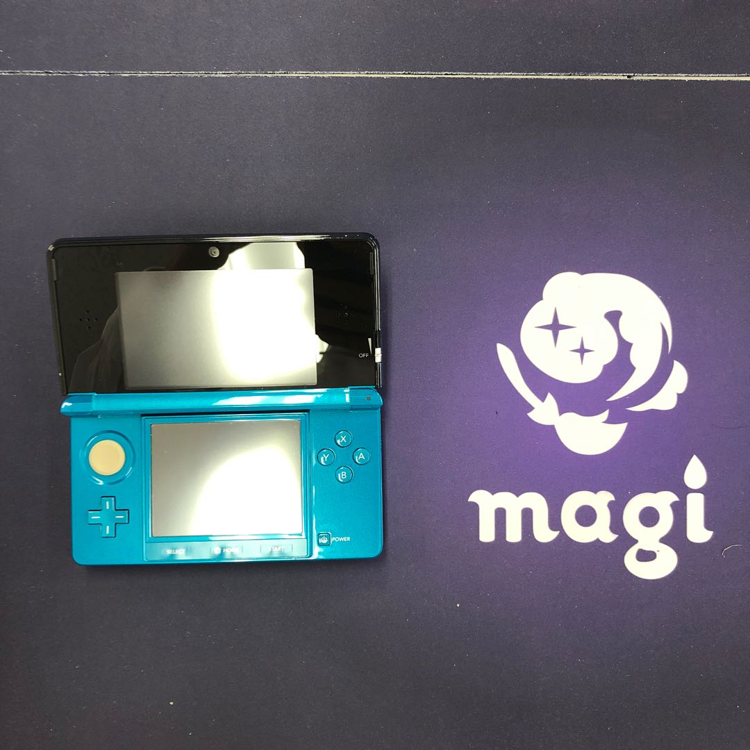 Nintendo 3DS コバルトブルー 054