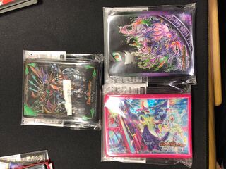 気まぐれ特価　未開封スリーブセット