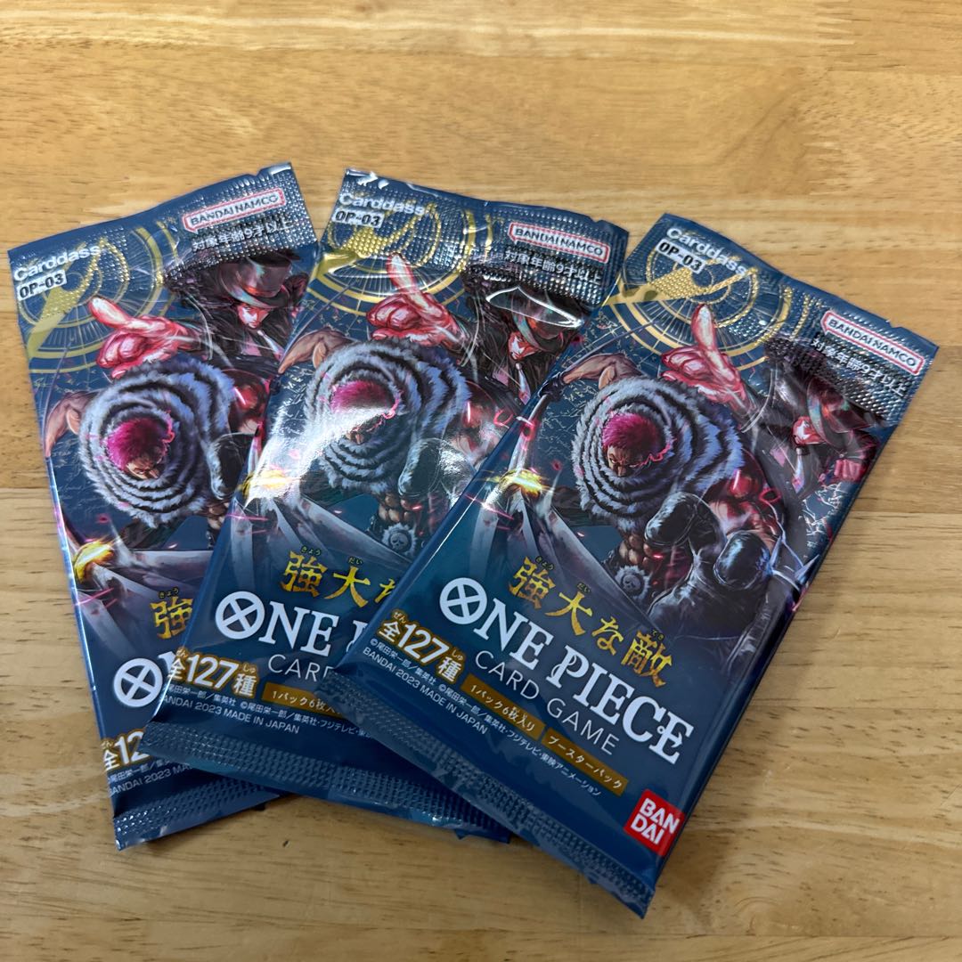 ワンピースカード　強大な敵3パック 1パック
