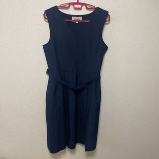 制服ジャンバースカート　コスプレ