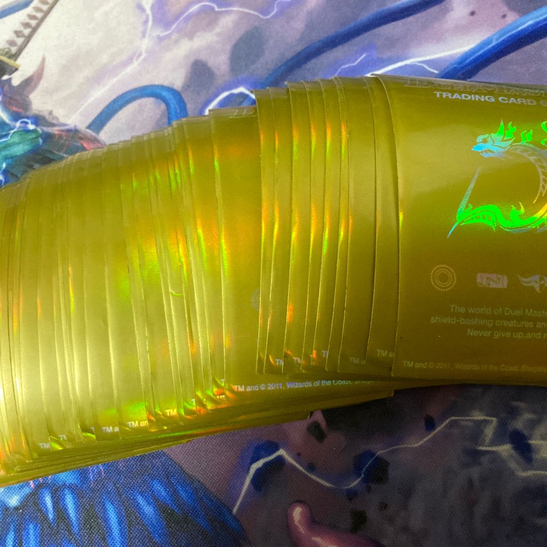 Official Logo Sleeve Gold 42 pcs.